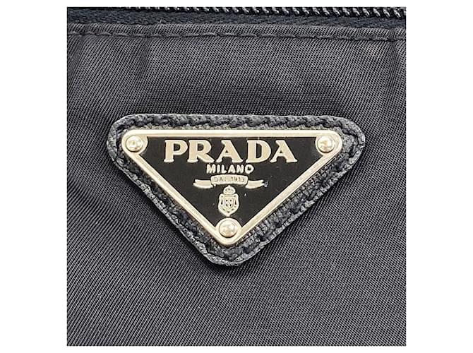 Borsa in nylon nero e pelle Prada - vista 9