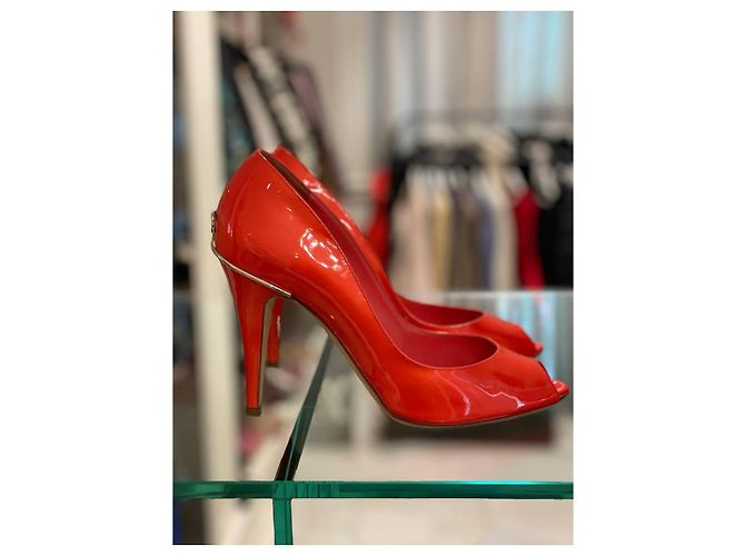 Chanel Peep-Toe Pumps Lackleder Rot Größe 39 - Ansicht 3