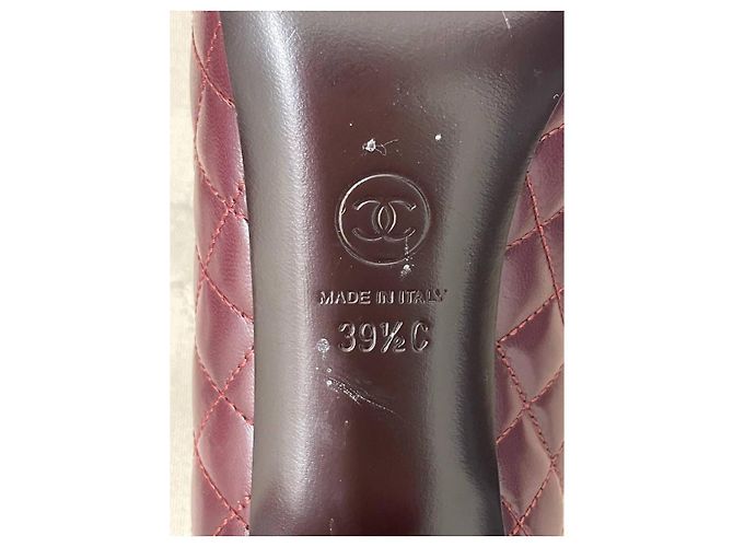 Chanel gesteppte Leder-Pumps Burgunderrot Bordeaux - Ansicht 6