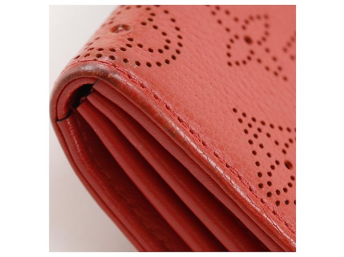 Cartera larga Iris Louis Vuitton Roja - vista 11