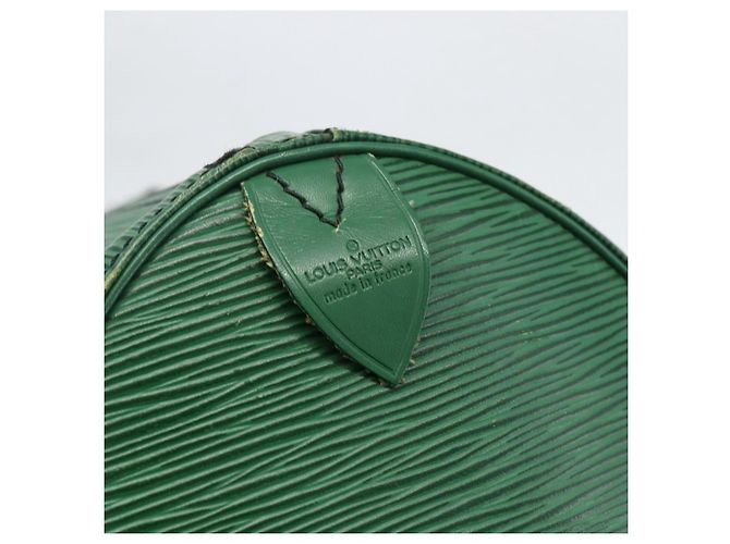 Borsa Keepall Louis Vuitton in pelle Epi 55 Verde - vista 6