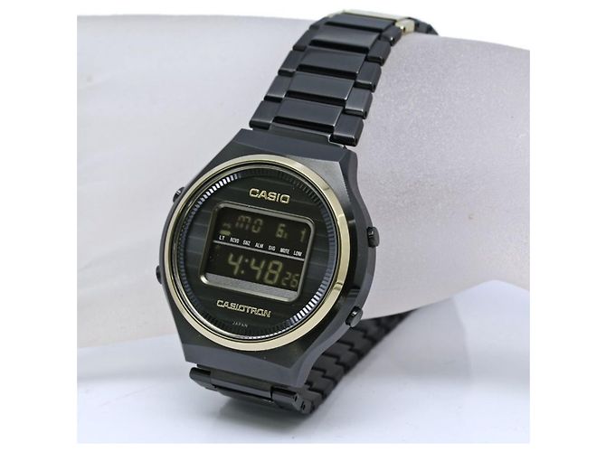 Autre Marque Orologio CasioTron 50th Anniversary Limited Edition - vista 7