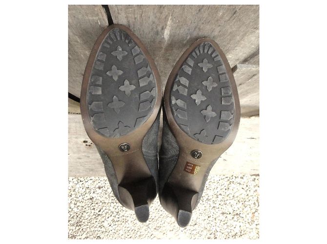 Frye Harlow Campus Grey Suede High Boots - view 9