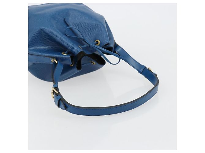 Louis Vuitton Petit Noe Epi Leather Medium Blu - vista 7