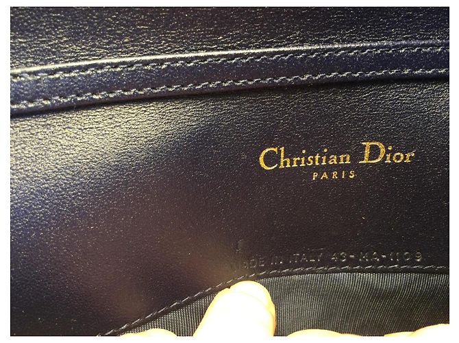 Christian Dior CD Wallet on chain style shoulder bag in navy blue leather - view 4