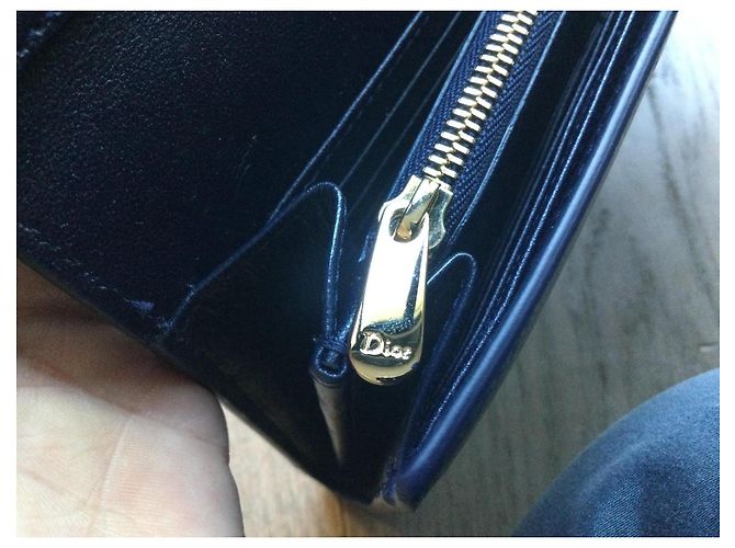 Christian Dior CD Wallet on chain style shoulder bag in navy blue leather - view 8
