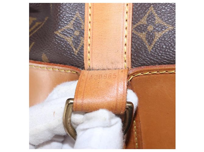 Louis Vuitton Randonnee Monogram Canvas GM Marrone - vista 6