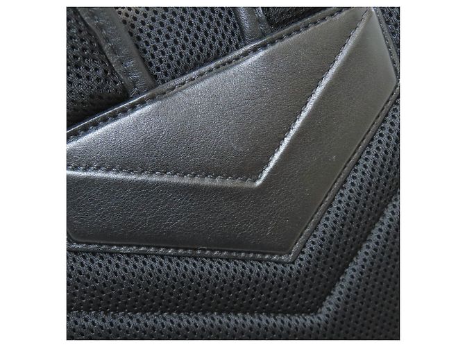 MCM Logo Backpack/Daypack Bag Rucksack Schwarz - Ansicht 15