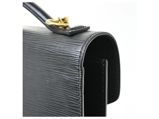 Borsa Louis Vuitton Monceau in pelle Epi BB Nero - vista 6