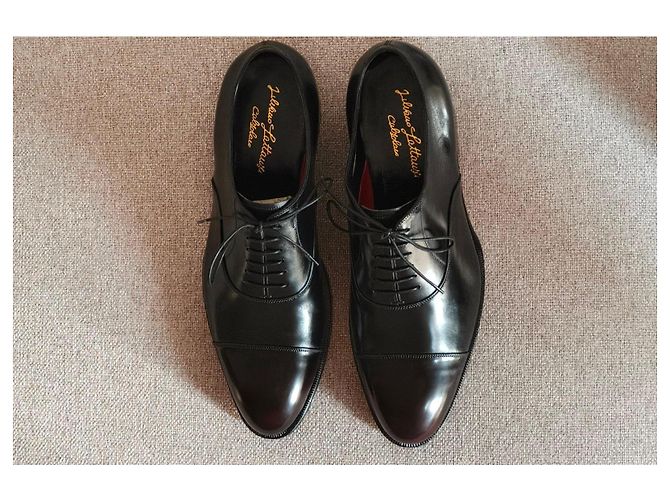 Nuovo-Silvano Lattanzi – Scarpe stringate Oxford in pelle nera con anticatura rossa Nero - vista 13