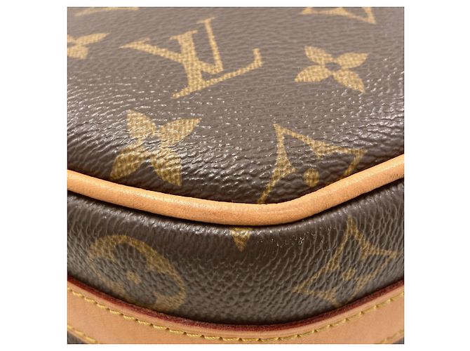 Louis Vuitton Boite Chapeau Souple PM Borsa a Spalla Monogramma - vista 18