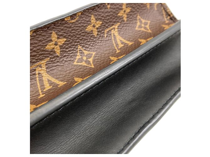 Borsa a tracolla Louis Vuitton M43596 Trunk Clutch Shoulder Bag Marrone - vista 13