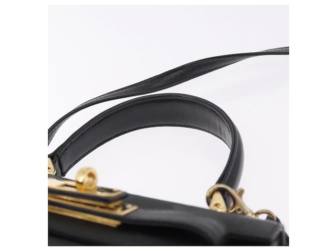 Borsa MCM Logogram Vicetos PVC 2way Nera Oro Auth 183880A Nero D'oro - vista 8
