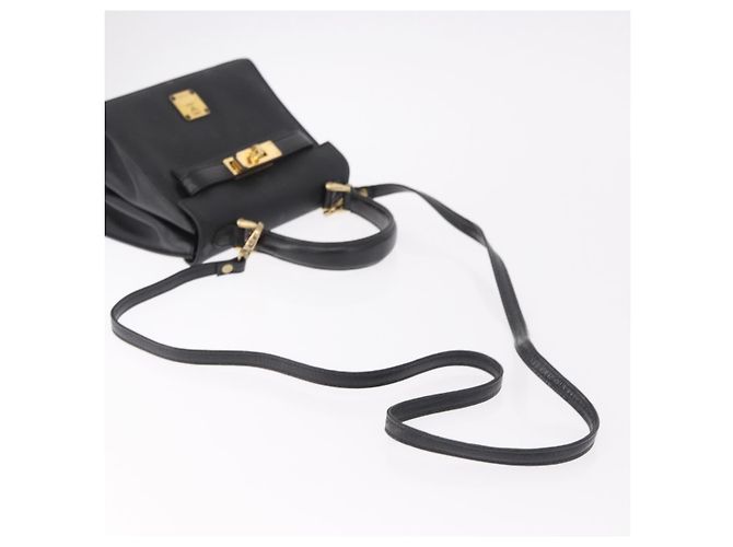 Borsa MCM Logogram Vicetos PVC 2way Nera Oro Auth 183880A Nero D'oro - vista 9