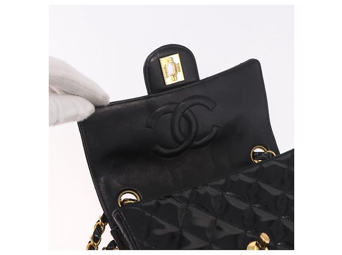 CHANEL Mini Matelasse 17 Chain Bag Pelle vernice Nero Oro CC Auth 184825V D'oro - vista 16