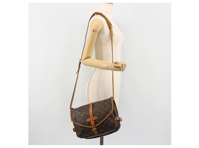 LOUIS VUITTON Sac à épaule Monogram Saumur 30 M42256 LV Auth ka4691 Monogramme - vue 32