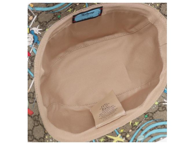 Cappello GUCCI GG Supreme Disney Donald Duck in PVC Beige Auth BA13368SM - vista 10