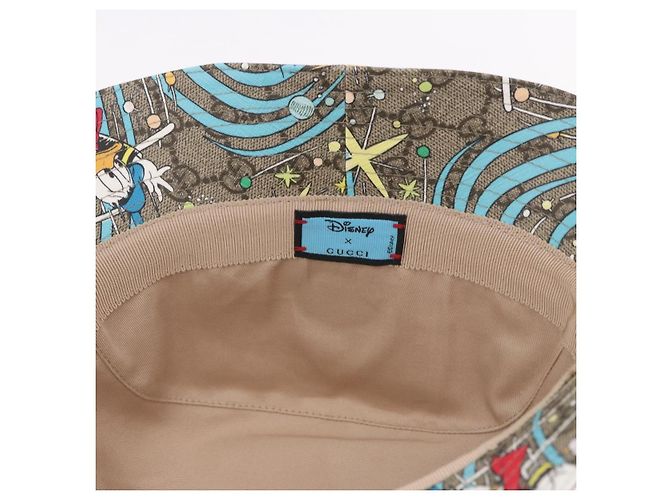 Cappello GUCCI GG Supreme Disney Donald Duck in PVC Beige Auth BA13368SM - vista 14