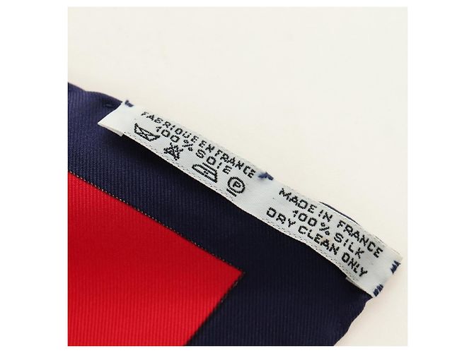 Hermès Sciarpa HERMES Carre 90 "PARURES DES SABLES" Seta Navy Auth 183131M Blu navy - vista 14