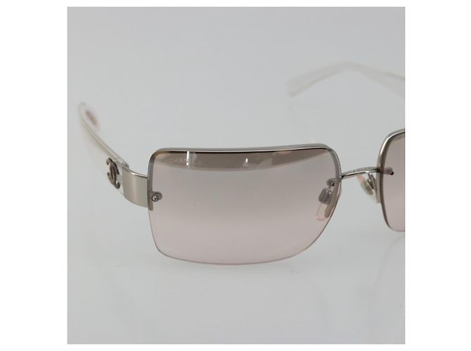 Occhiali da sole CHANEL in plastica trasparente argento CC Auth 185209 - vista 6