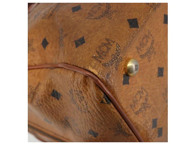 Borsa MCM Vicetos Logogram PVC Pelle Marrone Oro Auth 185111 D'oro - vista 13