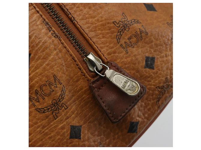 Borsa MCM Vicetos Logogram PVC Pelle Marrone Oro Auth 185111 D'oro - vista 16