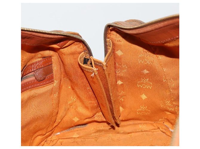 Borsa MCM Vicetos Logogram PVC Pelle Marrone Oro Auth 185111 D'oro - vista 18
