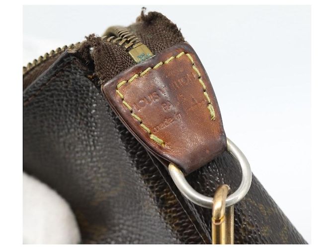 LOUIS VUITTON Monogram Pochette Accessoires Cartera M51980 LV Auth ti3956 Monograma - vista 15