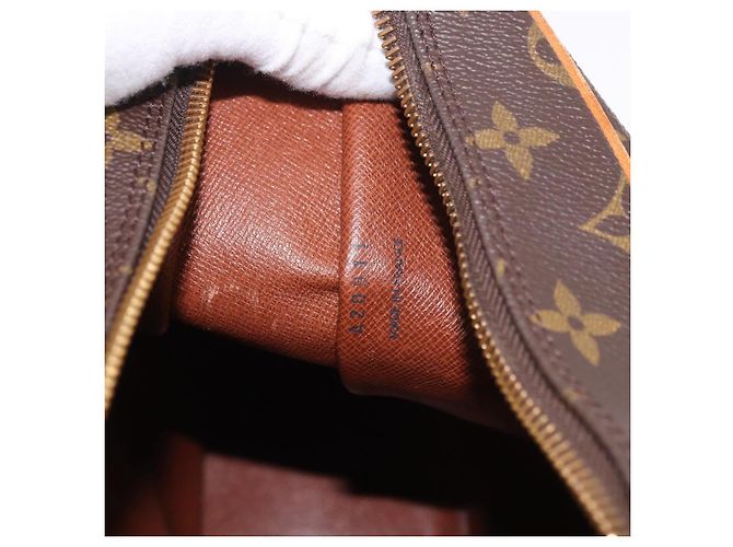 LOUIS VUITTON Borsa a Spalla Monogram Boulogne 35 M51260 LV Auth 184216 Monogramma - vista 22