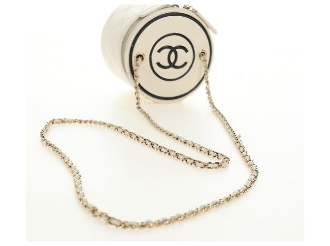 CHANEL Matelasse Chain Shoulder Bag Leather White Gold CC Auth bs35547SAM Bianco D'oro - vista 7