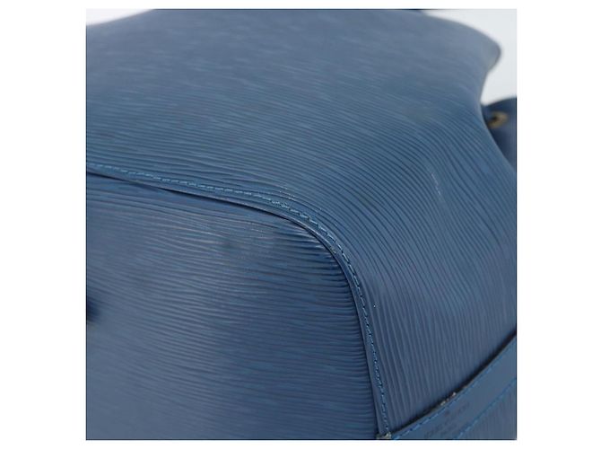 Borsa a tracolla LOUIS VUITTON Epi Petit Noe Blue M44105 LV Auth ep14776 - vista 12