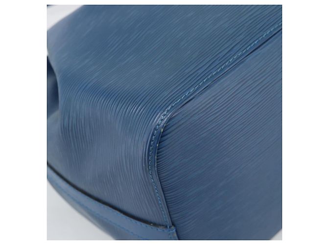 Borsa a tracolla LOUIS VUITTON Epi Petit Noe Blue M44105 LV Auth ep14776 - vista 13