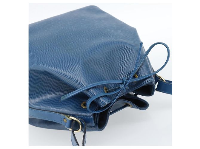 Borsa a tracolla LOUIS VUITTON Epi Petit Noe Blue M44105 LV Auth ep14776 - vista 6