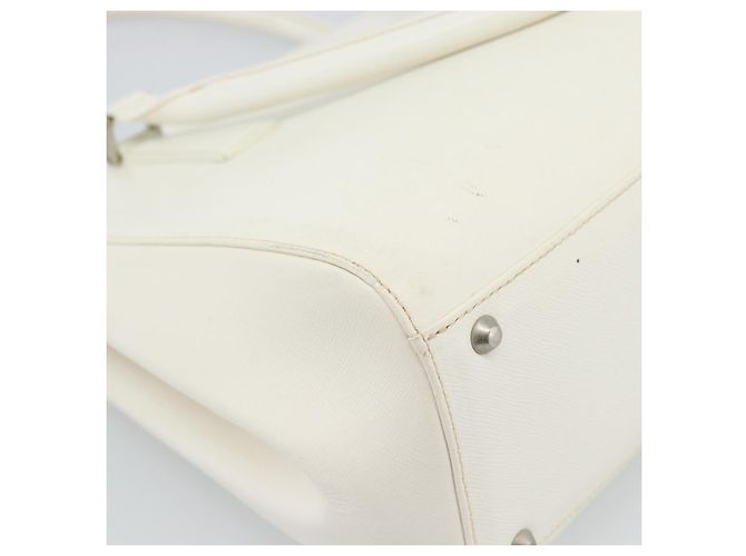 Borsa a mano BURBERRY in pelle bianco argento Auth BA13365 - vista 13
