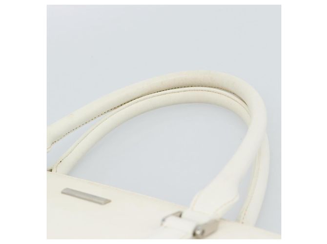Borsa a mano BURBERRY in pelle bianco argento Auth BA13365 - vista 8