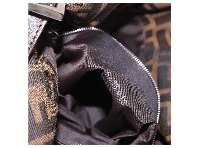 FENDI Zucca Canvas Mamma Baguette Shoulder Bag Black Brown Auth 185507SAV Marrone Nero - vista 24