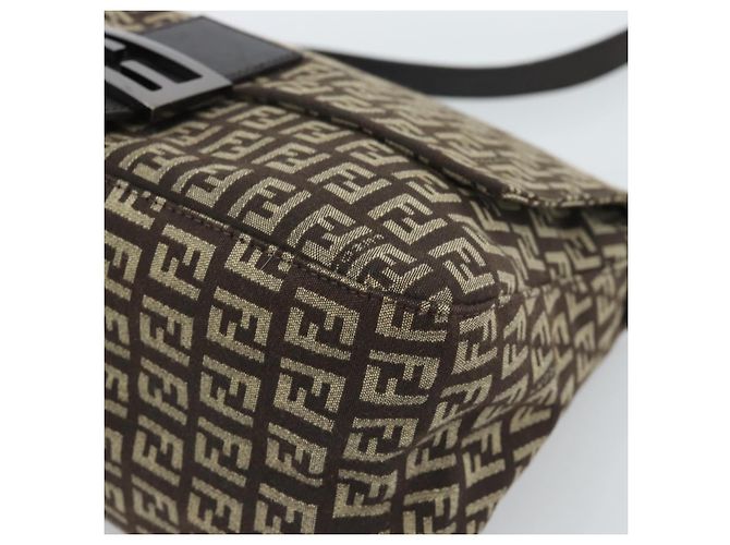 Borsa a tracolla FENDI Zucchino Canvas Mamma Baguette Beige Silver Auth 185079V Argento - vista 10