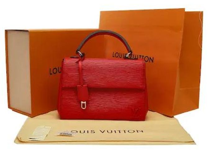Louis Vuitton Cluny BB Epi Rosso - vista 7