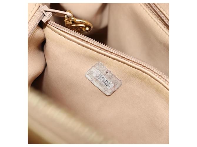 Chanel V Stitch Leather Beige - vista 6