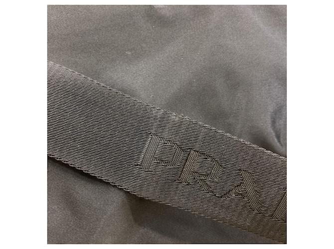 Borsa a tracolla in nylon nero Prada - vista 16