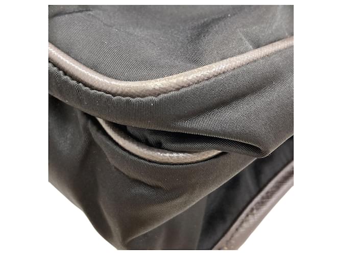Borsa a tracolla in nylon nero Prada - vista 17