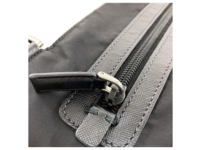 Borsa a tracolla in nylon nero Prada - vista 11