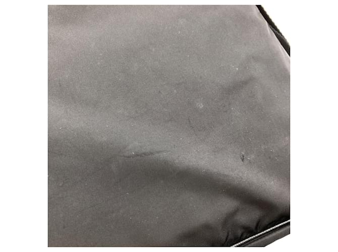 Borsa a tracolla in nylon nero Prada - vista 12