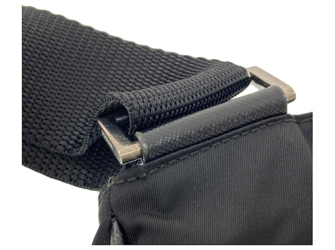 Borsa a tracolla in nylon nero Prada - vista 13