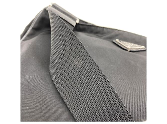 Borsa a tracolla in nylon nero Prada - vista 14