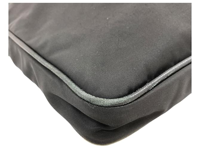 Borsa a tracolla in nylon nero Prada - vista 16