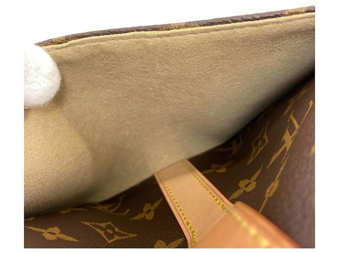 Borsa Tote Louis Vuitton M46740 Saumur BB Monogramma - vista 10