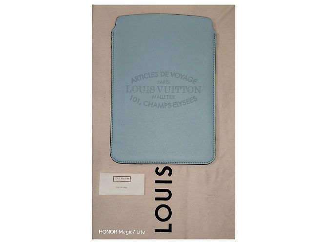 Louis Vuitton Pochette in pelle Articles de Voyage Beige - vista 2