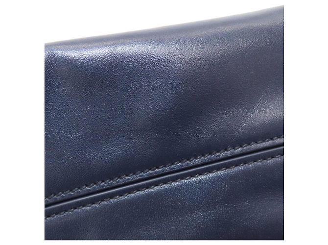Borsa Tote Miu Miu Logo in pelle blu navy - vista 16