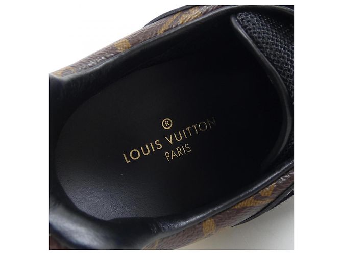 Sneakers Louis Vuitton Runaway Line Nero - vista 6